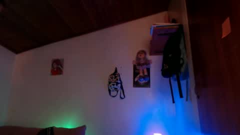 violetafetish online show from January 4, 3:40 am