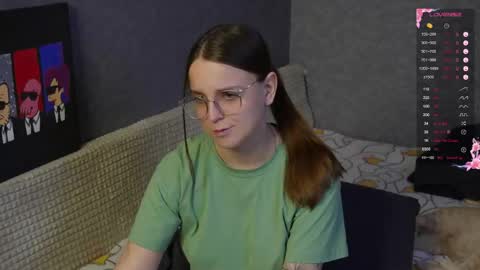 Violet online show from March 30, 5:23 pm