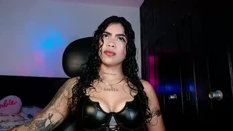  Violet  online show from September 29, 12:16 am