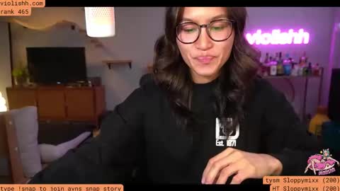 follow me on twitter violishh and ig violishh  online show from December 1, 2:37 am