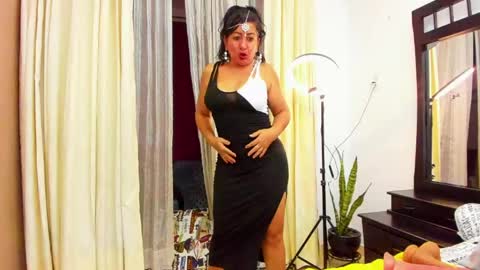 violeta online show from April 28, 11:30 pm