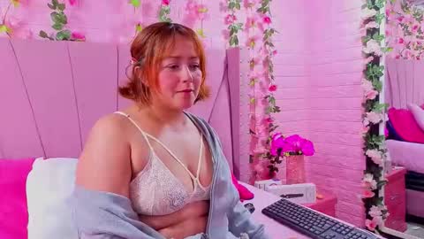 Violeta thomson online show from March 1, 8:14 am