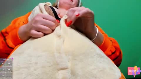  VelvettTime  online show from November 22, 8:06 am