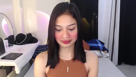 Vivian online show from December 17, 10:22 pm