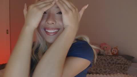 vivianwinters online show from November 11, 1:34 am