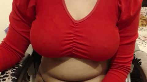 mina online show from October 15, 8:06 am