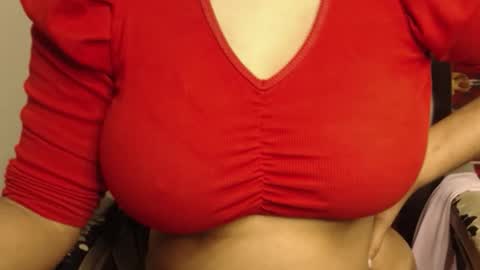 mina online show from November 27, 8:01 pm