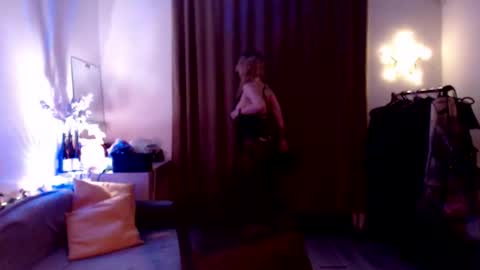 Liza online show from November 1, 7:29 pm