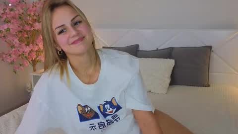 Im Wendy online show from February 10, 9:47 pm