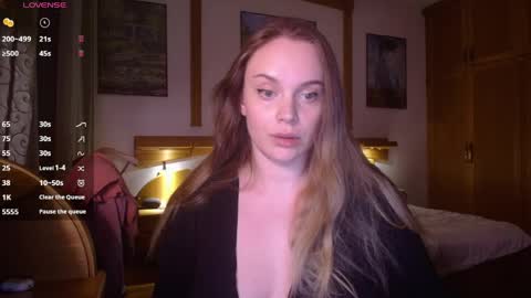 Lana online show from April 10, 6:58 pm