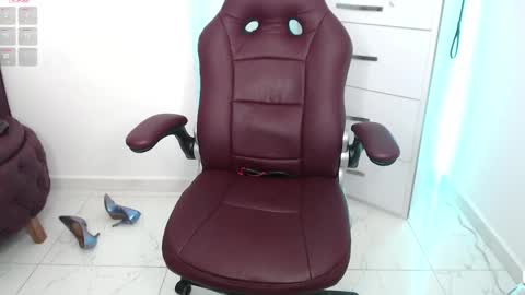 Diva online show from February 21, 9:32 pm