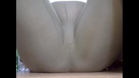 wet_pants2022 online show from February 4, 8:56 am