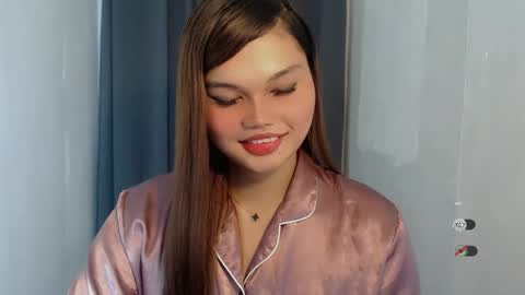 wet_velvet_xo online show from February 3, 6:22 am