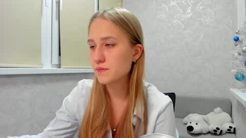 Sonya online show from December 13, 4:49 pm