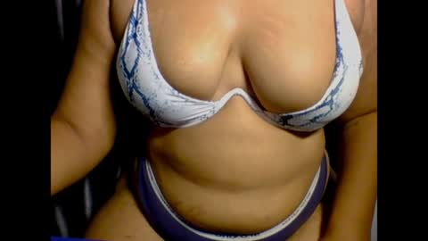 wetfatpussy_ online show from April 29, 3:37 pm