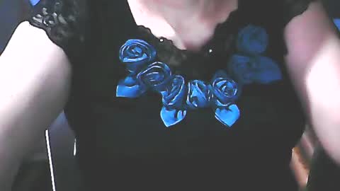 wethornypussy4u online show from July 14, 5:45 am