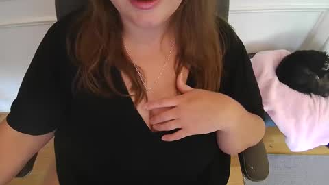 WetWordsOnly online show from September 24, 4:28 pm