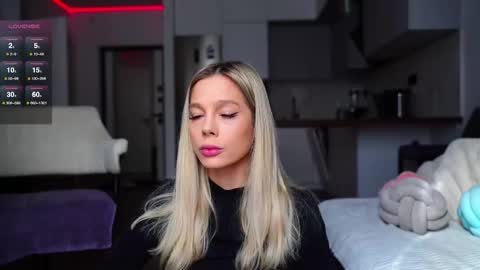 Kate  online show from February 21, 9:12 am