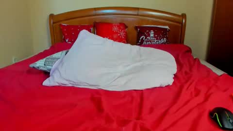 Ari online show from December 22, 7:22 am