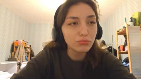 Cindy online show from March 18, 6:24 pm