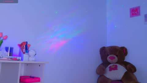 Whitney  online show from November 6, 2:01 pm