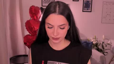 whoislulu online show from February 17, 7:02 pm