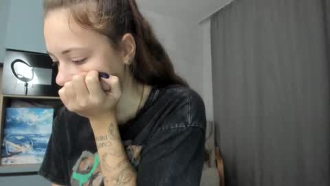 Veronica online show from September 21, 4:38 pm