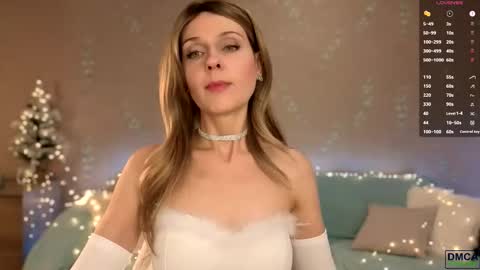 Alice online show from December 17, 12:53 pm