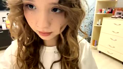 Olivia online show from February 26, 3:44 pm