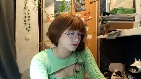 Phoebe online show from March 9, 8:23 pm