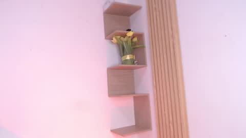 luna online show from March 29, 1:32 pm