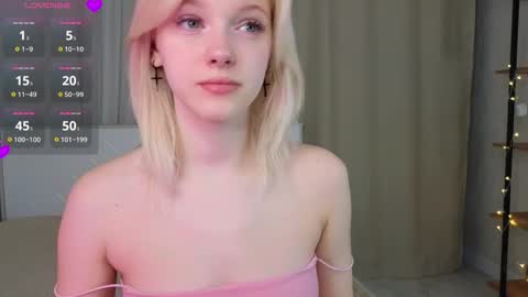 Mary online show from October 11, 11:29 pm