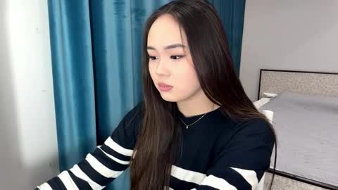 Amina online show from March 15, 3:14 pm