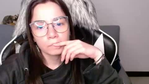 Alex online show from February 14, 3:30 am