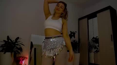 worldsbaby online show from February 11, 7:48 pm