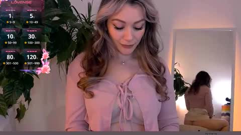 worldsbaby online show from September 18, 7:07 am