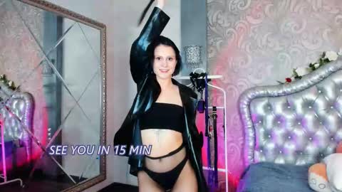 worsh1p_me online show from January 16, 5:31 pm