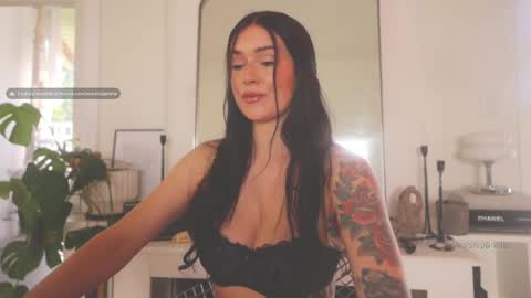 Brielle online show from March 9, 10:19 pm