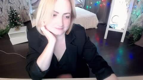 wow_co online show from December 19, 4:13 pm