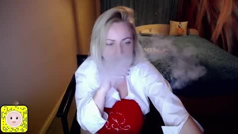 wow_co online show from December 4, 1:47 am