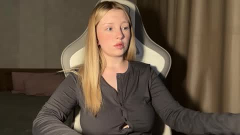 eva online show from October 28, 5:19 pm