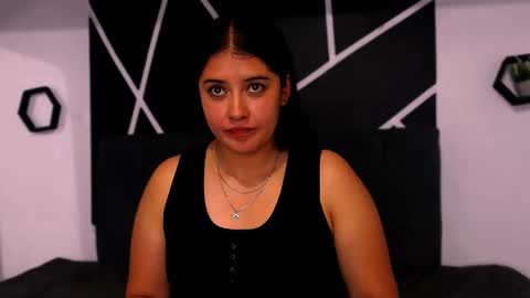 Adeline online show from October 28, 7:19 pm