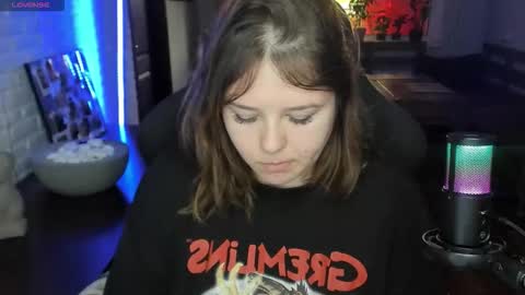 LOVE NERDS ONLY online show from October 7, 4:28 am