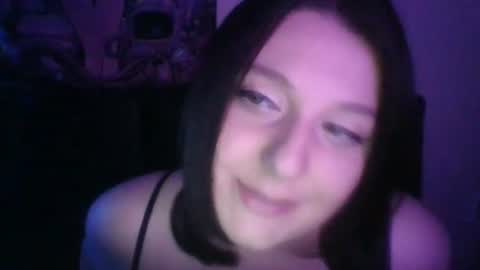BabyGirl online show from April 16, 5:41 am