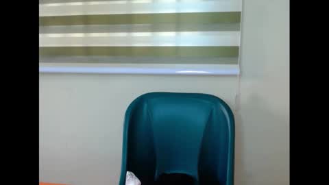 xcreamypussy online show from February 21, 7:01 am