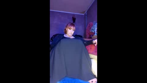 Xelenaxcbbs online show from April 24, 8:33 pm