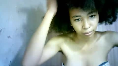 xenna610827 online show from February 13, 3:46 pm