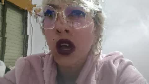 Genesis online show from December 4, 9:37 pm