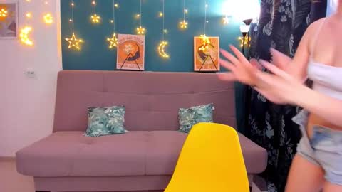 Chloe online show from February 9, 12:19 pm