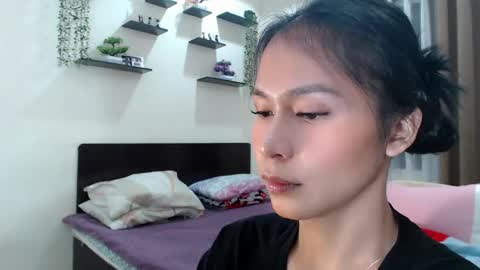 Alice online show from May 12, 7:53 pm